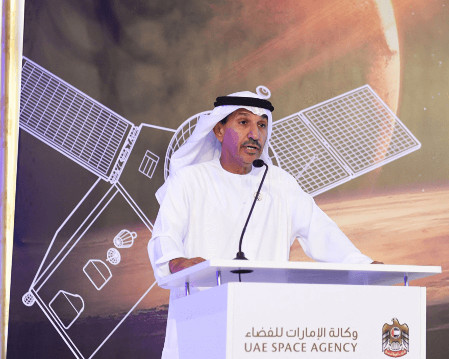 سعادة المدير العام خلال الإعلان عن تفاصيل "الاستراتيجية الوطنية لقطاع الفضاء 2030" و"خطة الاستثمار الفضائي"